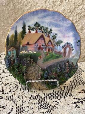 Vintage 3DCollector Plate Hand-Painted Cottage Scene
